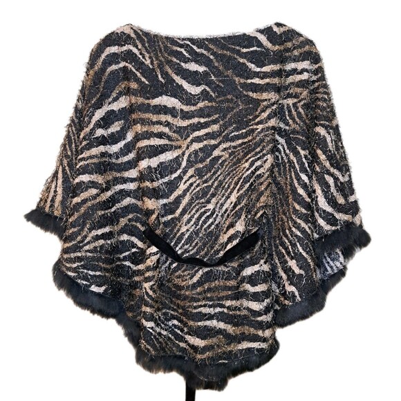 Alberto Makali Women Zebra Poncho Rabbit Fur Trim Fuzzy Knit Size XS Made In USA - Picture 8 of 11